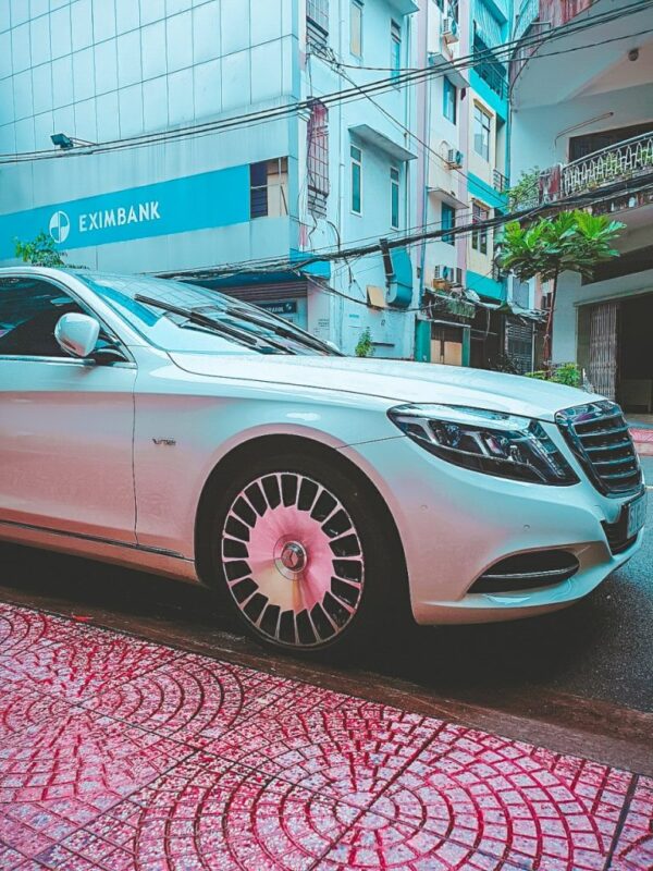 Thuê xe cưới Mercedes S400