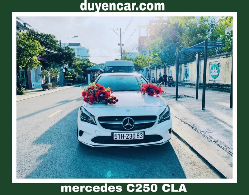 Thuê xe cưới Mercedes C250 CLA