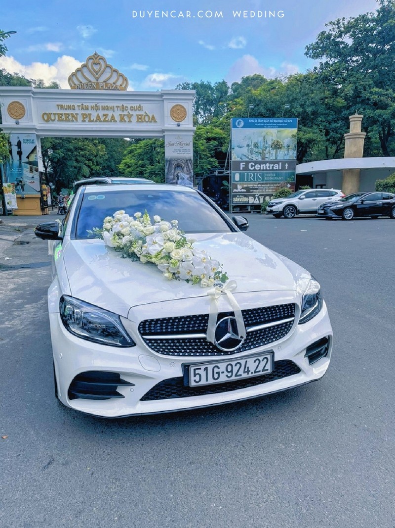 Dịch vụ cho thuê xe cưới Mercedes